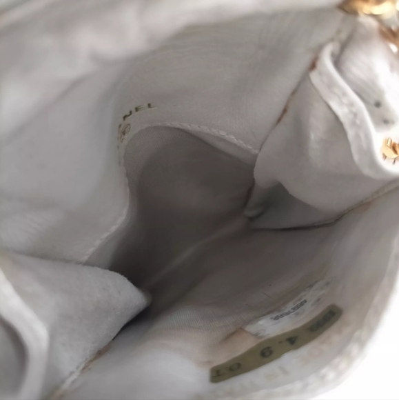 Auth Chanel Caviar Crossbody (24k gold) or Cell Phone Holder - Picture 9 of 14